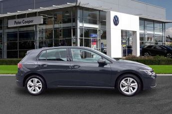 Volkswagen Golf 1.0 eTSI Life 5dr DSG