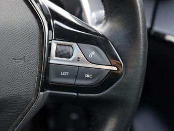 Peugeot 208 1.2 PureTech 100 Allure 5dr EAT8