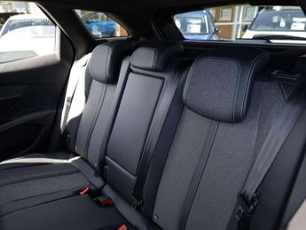 Peugeot 3008 1.2 PureTech Allure Premium+ 5dr EAT8
