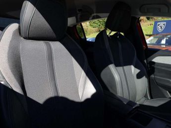 Peugeot 308 1.2 PureTech Allure Premium 5dr EAT8