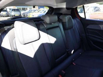 Peugeot 308 1.2 PureTech Allure Premium 5dr EAT8