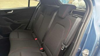 Ford Focus 1.0 EcoBoost Hybrid mHEV ST-Line 5dr Auto