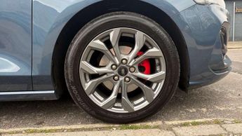 Ford Focus 1.0 EcoBoost Hybrid mHEV ST-Line 5dr Auto