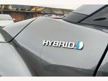 Toyota C-HR 1.8 Hybrid Design 5dr CVT