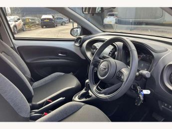 Toyota Aygo X 1.0 VVT-i Pure 5dr Auto