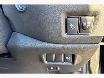 Toyota C-HR 1.8 Hybrid Excel 5dr CVT [Leather]
