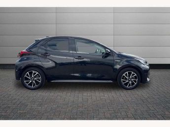 Toyota Yaris 1.5 Hybrid Design 5dr CVT