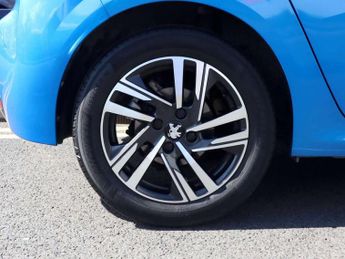 Peugeot 208 1.2 PureTech 130 Allure Premium 5dr EAT8