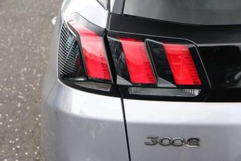 Peugeot 3008 1.2 PureTech Allure 5dr EAT8