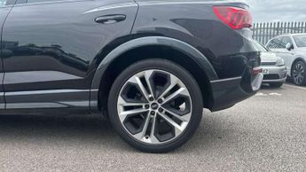 Audi Q3 35 TFSI Black Edition 5dr S Tronic