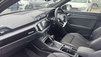 Audi Q3 35 TFSI Black Edition 5dr S Tronic