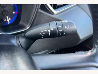 Toyota Corolla 1.8 VVT-i Hybrid Excel 5dr CVT