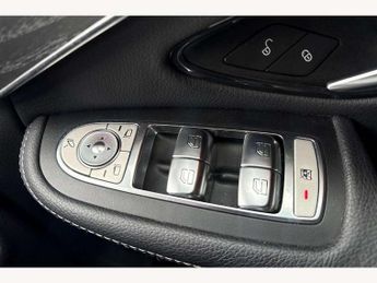 Mercedes-Benz GLC GLC 300d 4Matic AMG Line Premium 5dr 9G-Tronic