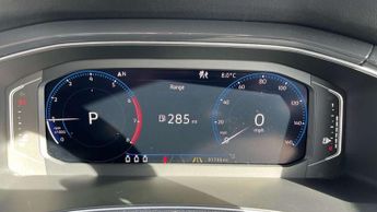 Volkswagen T-Roc 1.5 TSI EVO SEL 5dr DSG