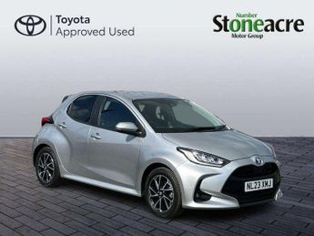 Toyota Yaris 1.5 Hybrid Design 5dr CVT