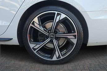 Audi A4 Avant 35 TFSI Black Edition 5dr S Tronic