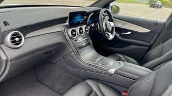 Mercedes-Benz GLC GLC 300e 4Matic AMG Line Premium 5dr 9G-Tronic