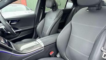 Mercedes-Benz C-Class C220d AMG Line Premium Plus 4dr 9G-Tronic