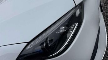 Mercedes-Benz C-Class C220d AMG Line Premium Plus 4dr 9G-Tronic