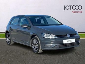 Volkswagen Golf TDi 1.6 TDI SE [Nav] 5dr