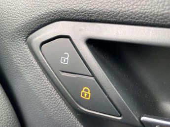 Volkswagen T-Roc 1.5 TSI R-Line 5dr DSG