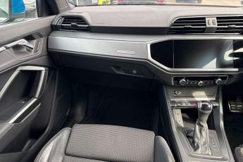 Audi Q3 35 TFSI S Line 5dr S Tronic