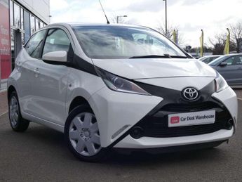 Toyota AYGO 1.0 VVT-i X-Play 5dr x-shift