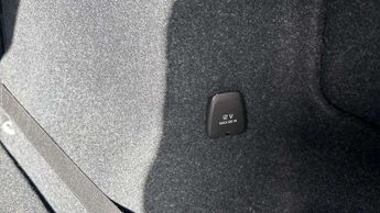 Volvo XC40 Recharge 1.5 T5 Recharge PHEV Inscription Pro 5dr Auto