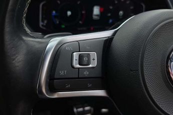 Volkswagen Tiguan 2.0 TDi 150 4Motion R-Line 5dr DSG