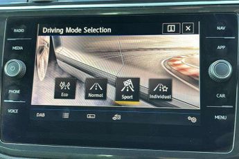 Volkswagen Tiguan 2.0 TDi 150 R-Line 5dr DSG