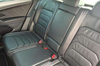 Volkswagen Tiguan 2.0 TDI R-Line 5dr DSG