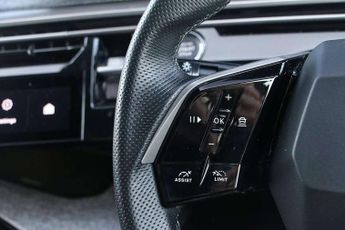 Peugeot 3008 1.2 Hybrid 136 GT 5dr e-DSC6