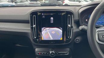 Volvo XC40 2.0 B4P Plus Dark 5dr Auto