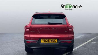 Volvo XC40 2.0 B4P Plus Dark 5dr Auto