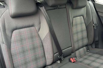 Volkswagen Golf GTi 2.0 TSI GTI 5dr DSG