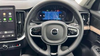 Volvo XC90 2.0 B5P Plus Dark 5dr AWD Geartronic
