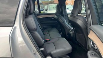 Volvo XC90 2.0 B5P Plus Dark 5dr AWD Geartronic