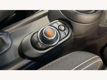 MINI Hatchback 1.5 Cooper Sport II 3dr Auto