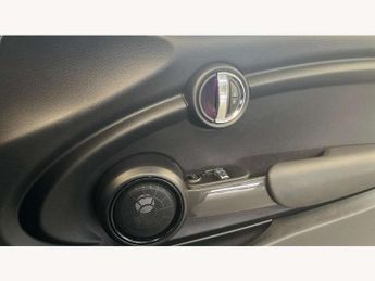 MINI Hatchback 1.5 Cooper Sport II 3dr Auto