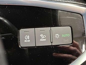 Audi Q3 35 TFSI S Line 5dr S Tronic