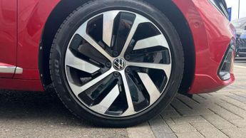 Volkswagen Arteon Shooting Brake 1.4 TSI eHybrid R-Line 5dr DSG