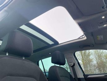 Volkswagen Tiguan 1.5 TSI 150 Elegance 5dr DSG