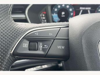 Audi Q3 35 TFSI S Line 5dr S Tronic [Leather]