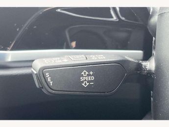Audi Q3 35 TFSI S Line 5dr S Tronic [Leather]