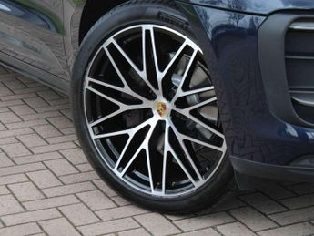 Porsche Macan 5dr PDK