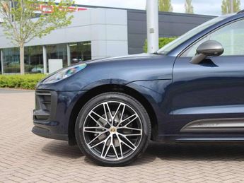 Porsche Macan 5dr PDK