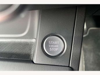 Audi A4 Avant 2.0 TDI Ultra 190 S Line 5dr S Tronic