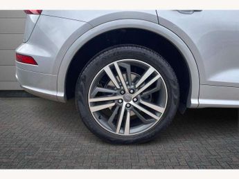 Audi Q5 55 TFSI e Quattro S Line Competition 5dr S Tronic