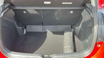 Toyota Yaris 1.5 Hybrid Icon 5dr CVT