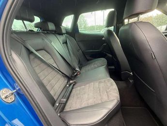 SEAT Arona 1.0 TSI 110 FR Sport 5dr DSG